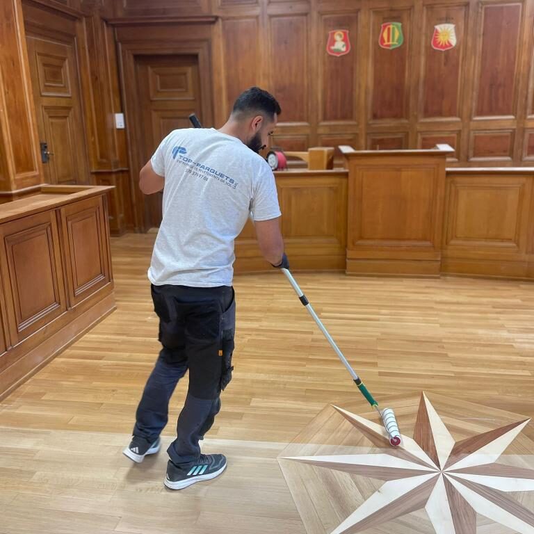 Ponçage et vitrification parquet professionnel Vaud
